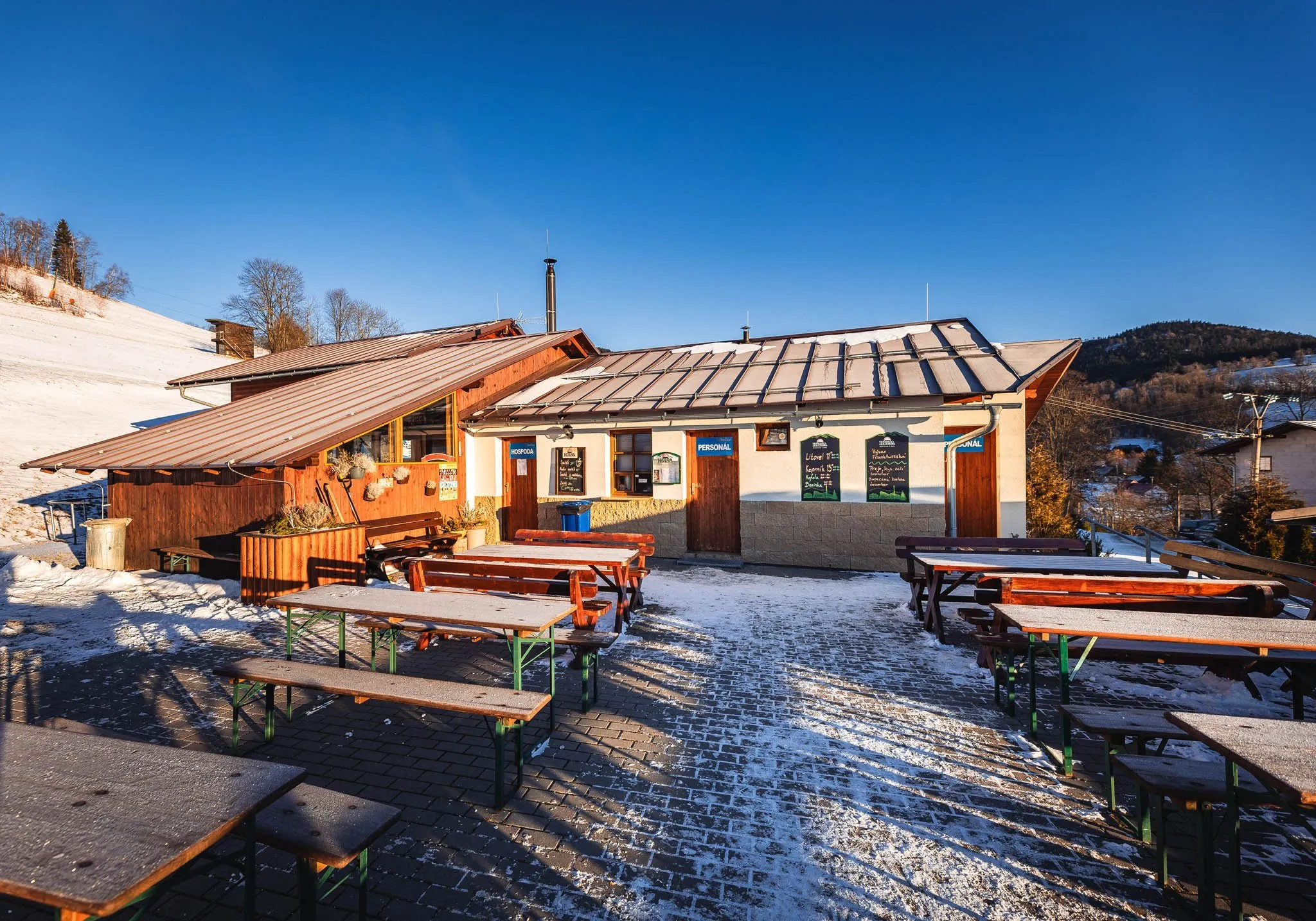Restaurant and refreshments